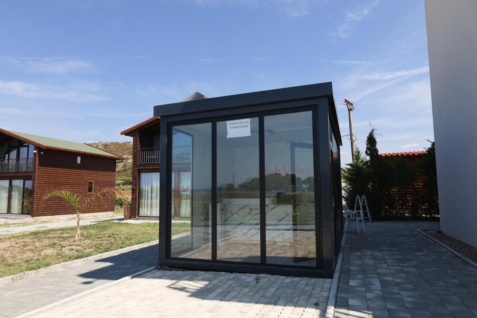 Posh Villas Rrogozhine Kültér fotó