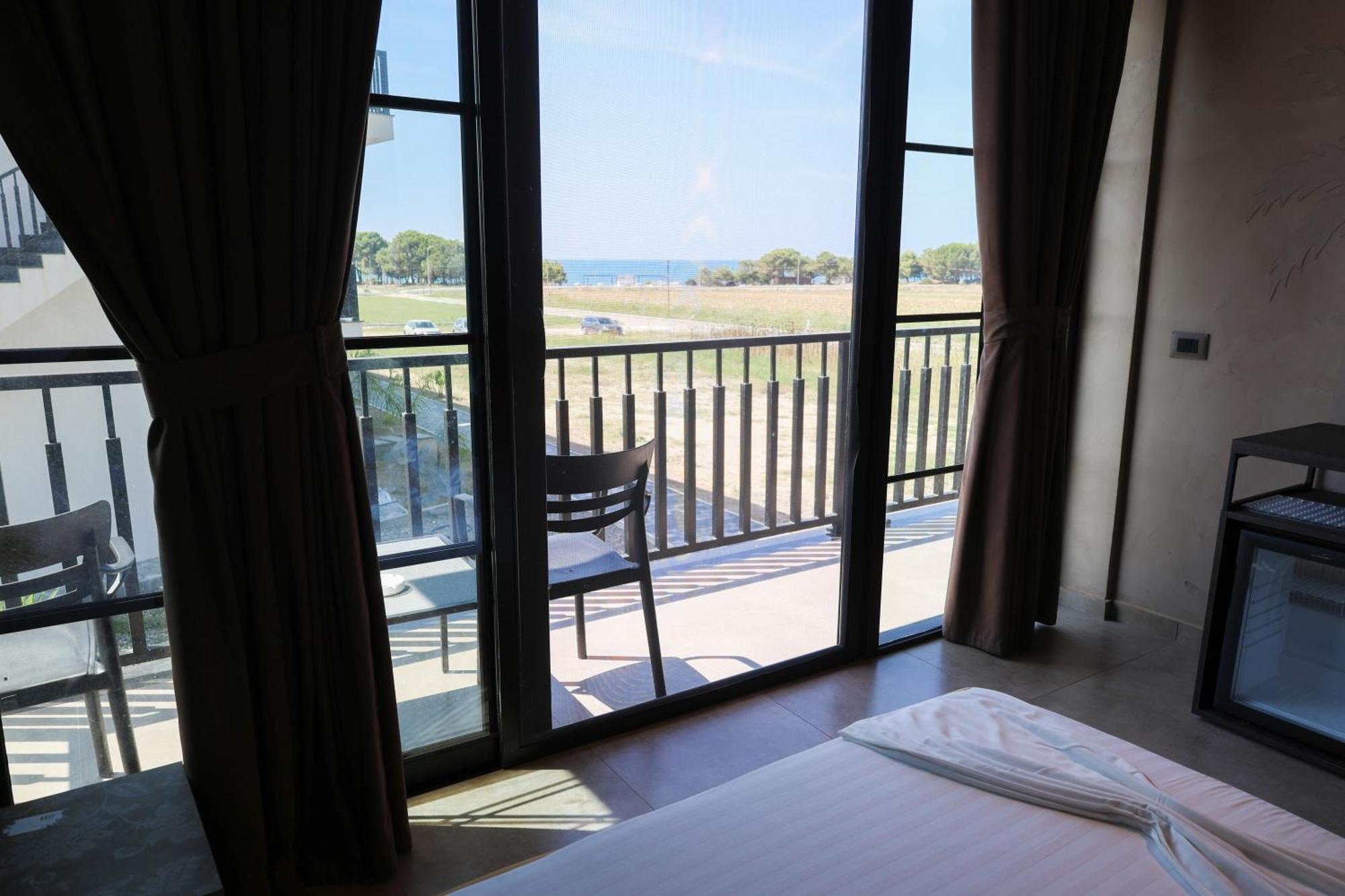 Posh Villas Rrogozhine Kültér fotó