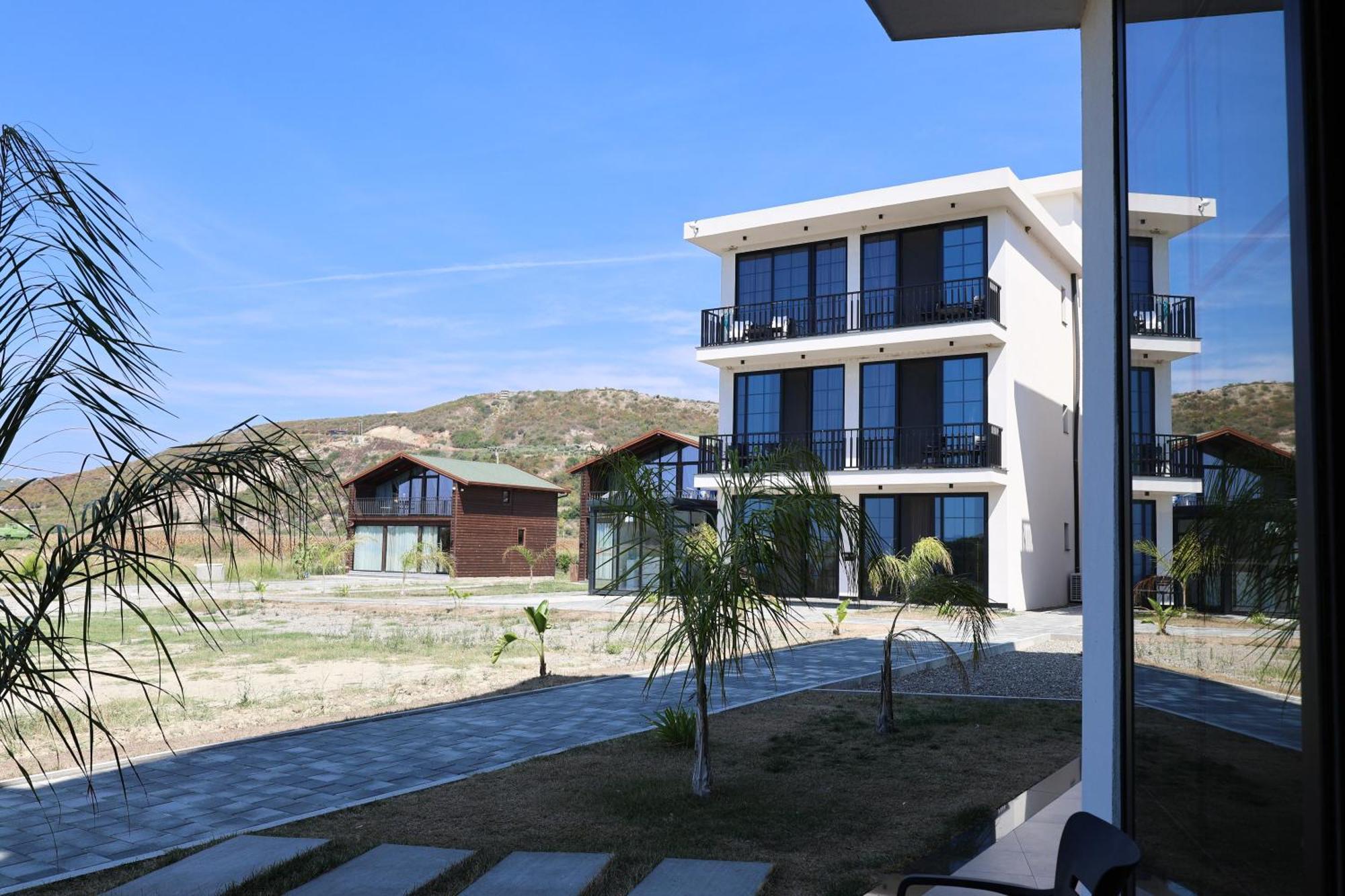 Posh Villas Rrogozhine Kültér fotó